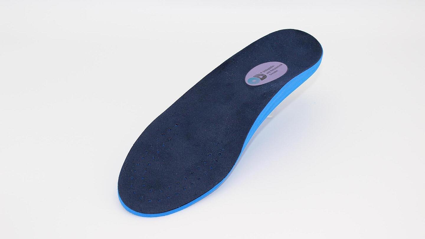 Orthopädische Einlage in blau